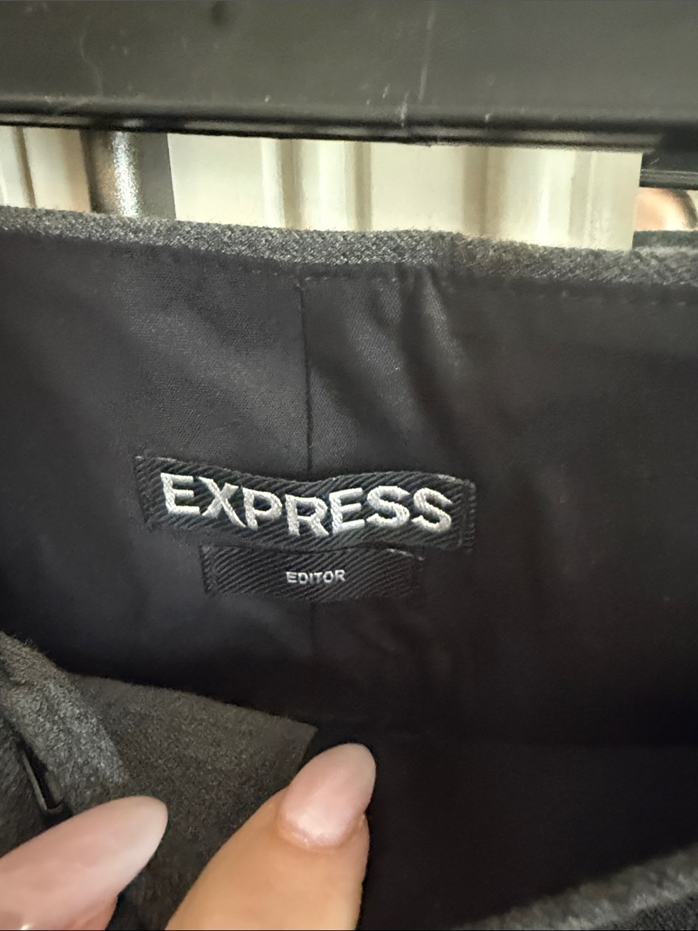 NWT- Express Studio Stretch Editor Charcoal Wide-Leg Ponte Pants - Picture 4 of 8